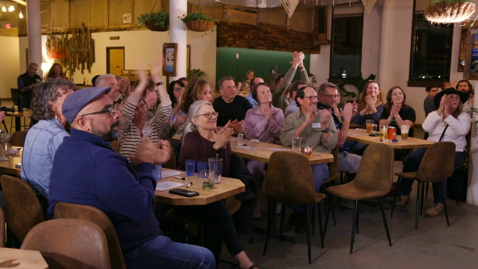 A SideHustle LIVE crowd